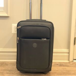 JOY TuffTech 22" Luggage w/ Tote/SpinBall Wheels